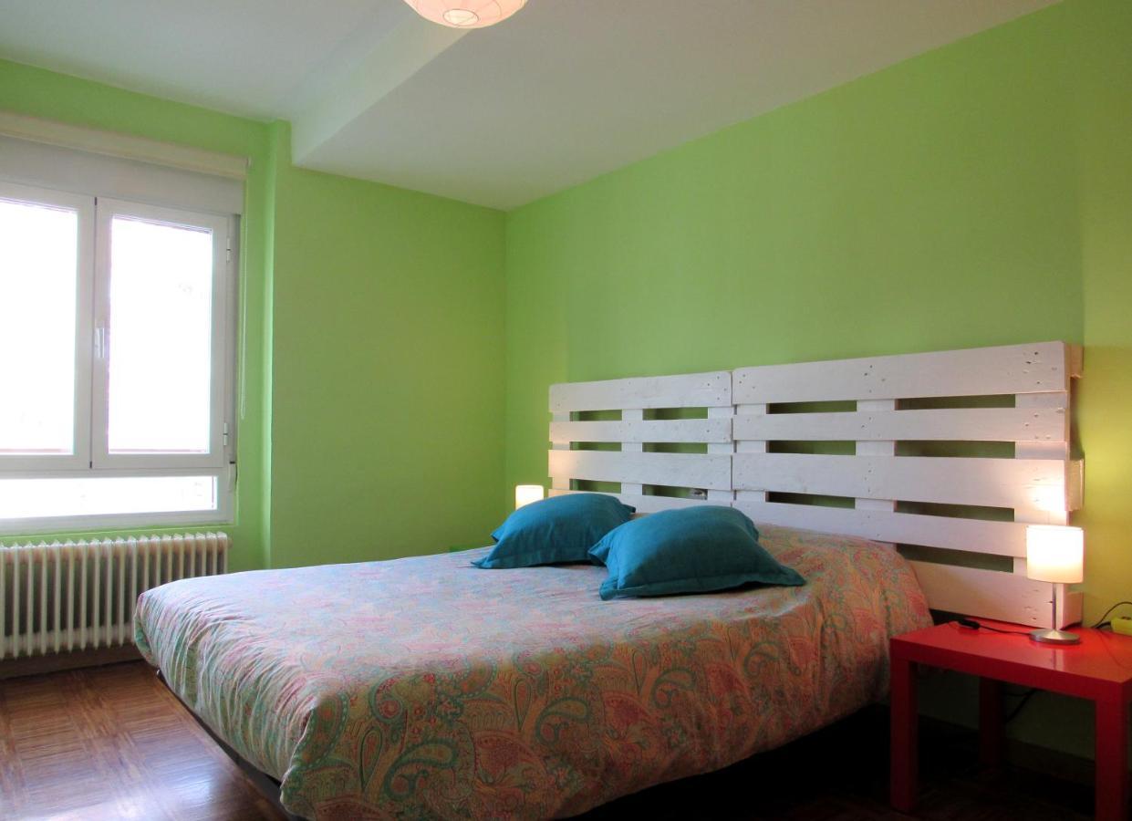 Www Parques De La Catedral Travel Com Parking Privado Gratis Apartment Leon Exterior photo